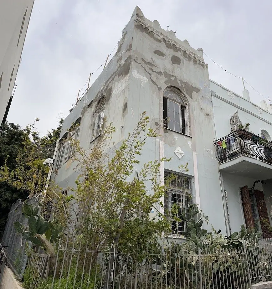 בניין מגורים — תל אביב ההיסטורית, ביאליק 23 — תמונה 2 מתוך 8