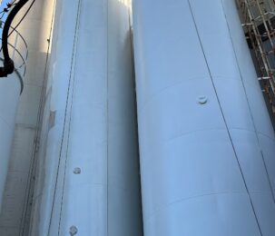 Покраска и обслуживание труб